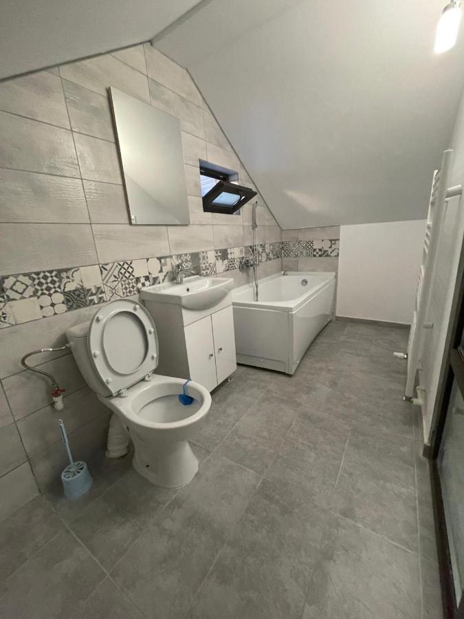 شقة Casa Dan بوزاو المظهر الخارجي الصورة